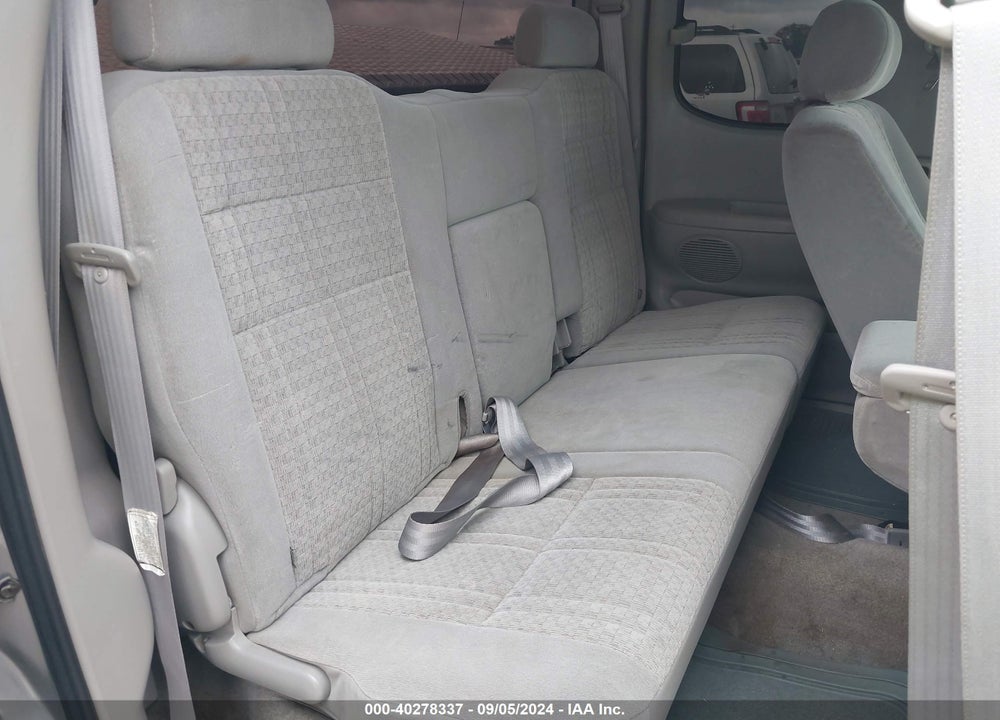 2003 TOYOTA TUNDRA SR5 V8 VIN: 5TBRT34183S412650