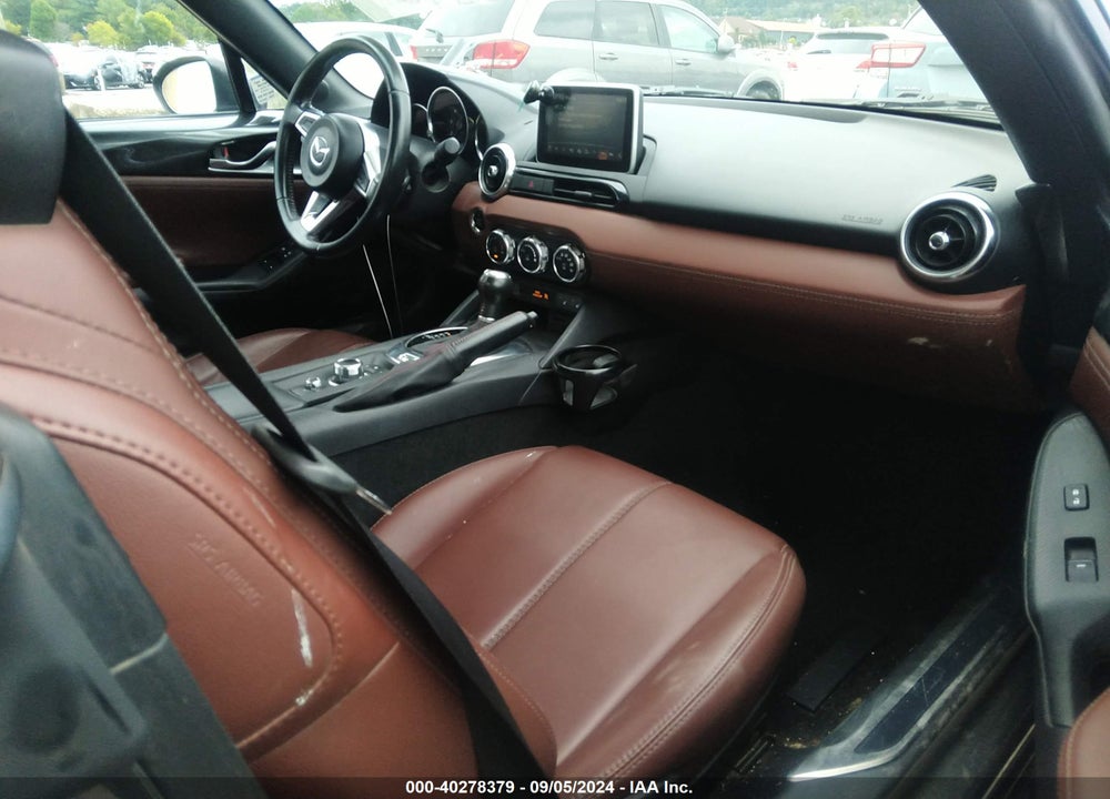 2017 MAZDA MX-5 MIATA RF LAUNCH EDITION VIN: JM1NDAM70H0102384