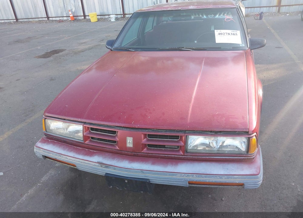 1991 OLDSMOBILE 88 ROYALE VIN: 1G3HN54C0MH329830
