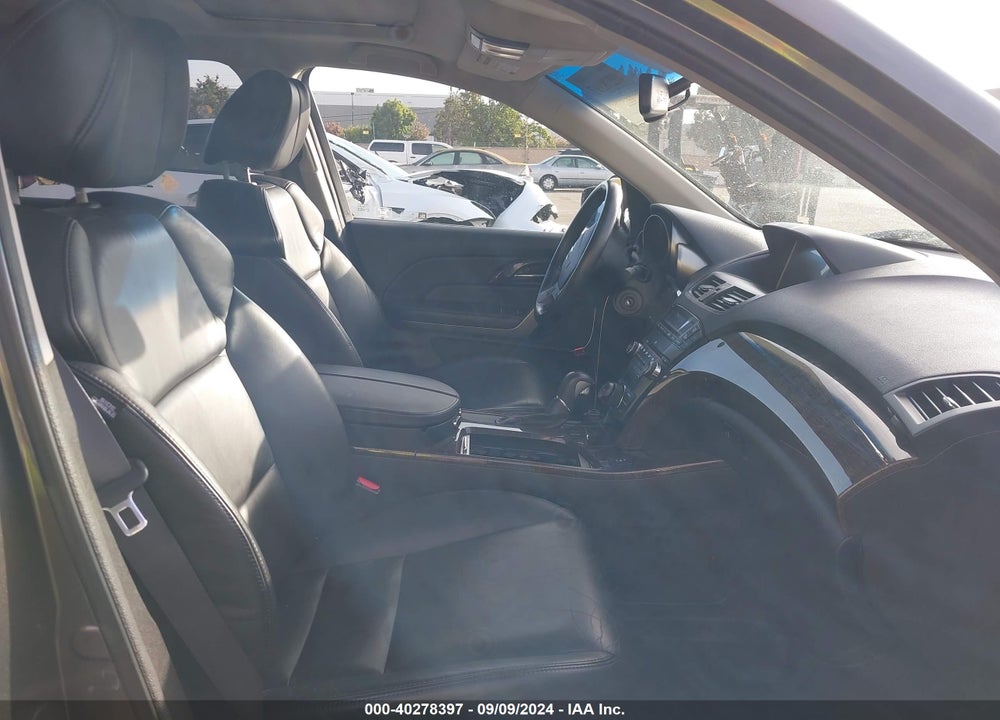 2011 ACURA MDX TECHNOLOGY PACKAGE VIN: 2HNYD2H62BH517529