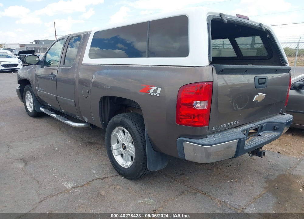 2008 CHEVROLET SILVERADO 1500 LT1 VIN: 2GCEK19J481233414