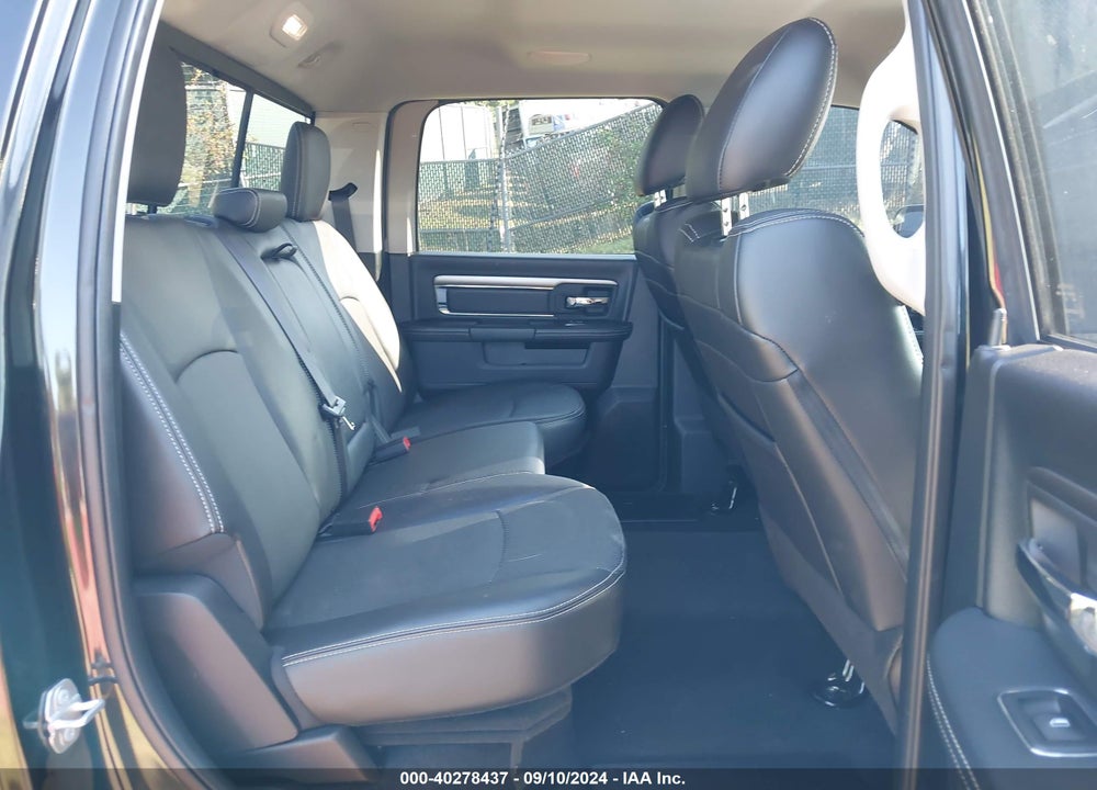 2017 RAM 1500 VIN: 1C6RR7MT4HS728261