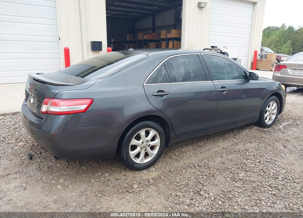 2011 TOYOTA CAMRY VIN: 4T1BF3EK2BU585206