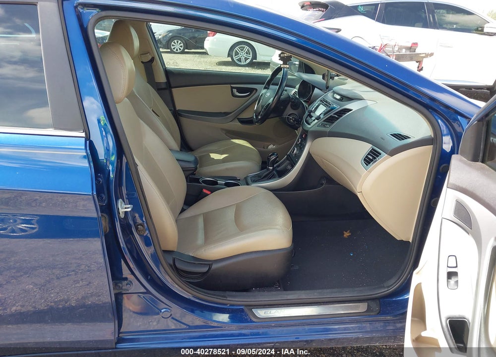 2015 HYUNDAI ELANTRA LIMITED VIN: 5NPDH4AE0FH563718