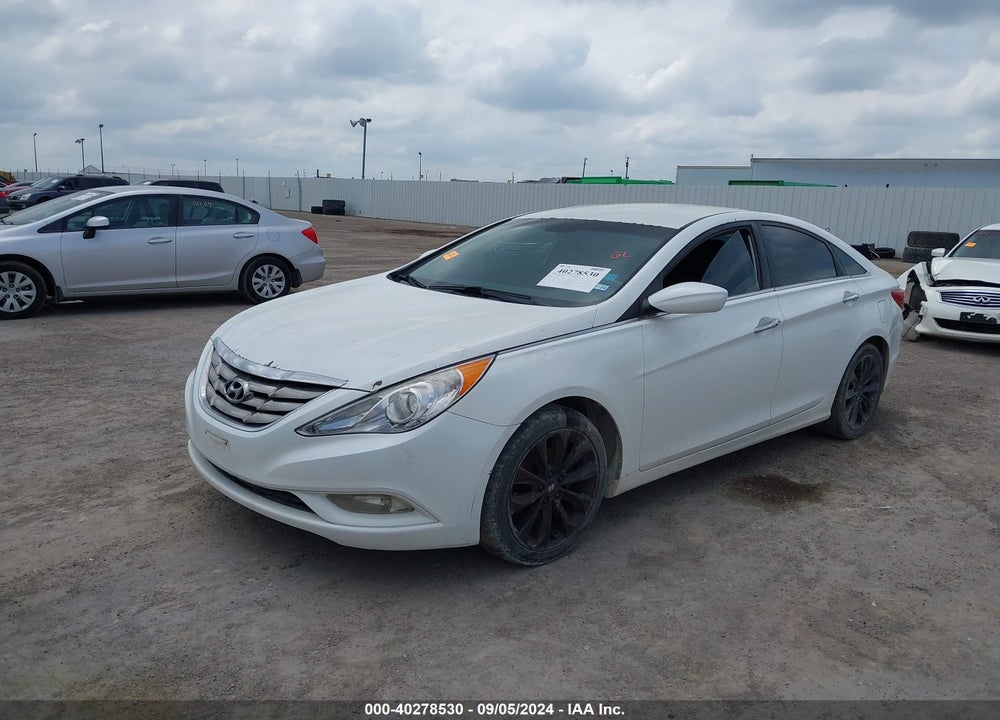 2011 HYUNDAI SONATA VIN: 5NPEC4AC2BH174090
