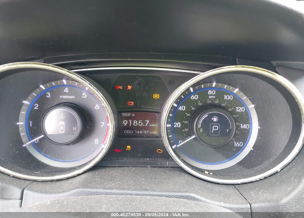 2011 HYUNDAI SONATA VIN: 5NPEC4AC2BH174090