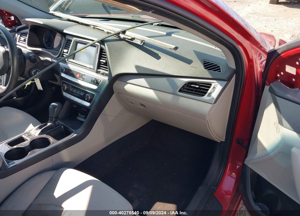 2019 HYUNDAI SONATA SE VIN: 5NPE24AFXKH807108