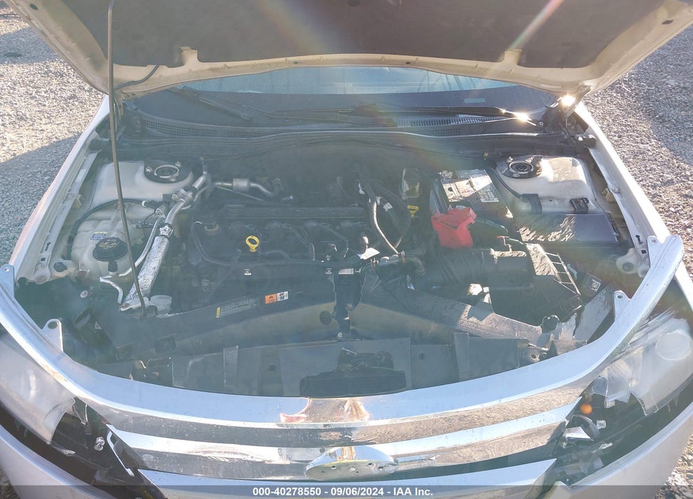 2010 FORD FUSION S VIN: 3FAHP0GAXAR430137