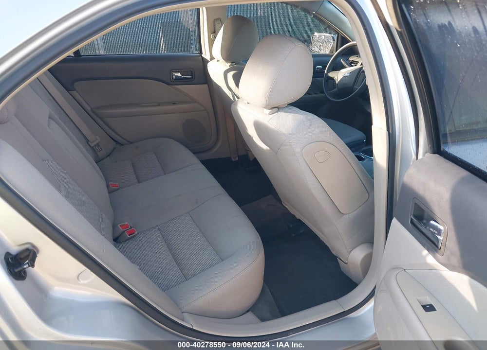 2010 FORD FUSION S VIN: 3FAHP0GAXAR430137