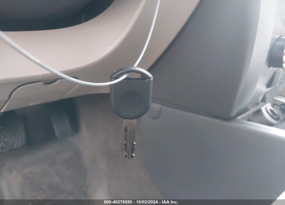 2010 FORD FUSION S VIN: 3FAHP0GAXAR430137