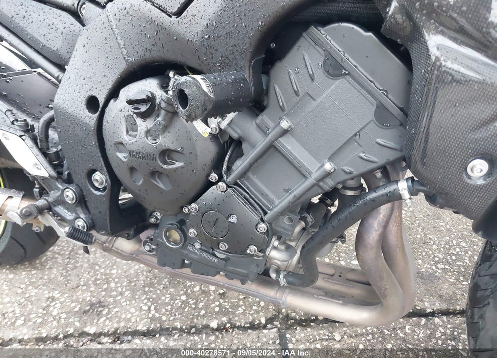 2013 YAMAHA FZ8-N VIN: JYARN27E2DA003905