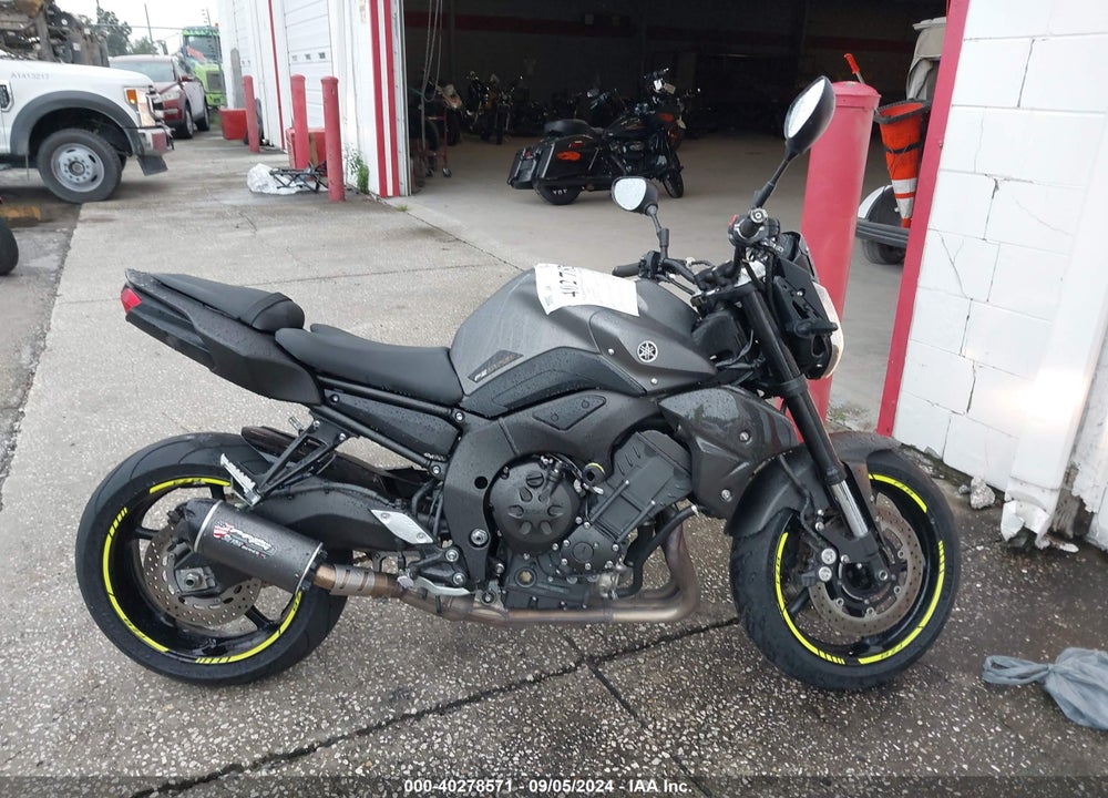 2013 YAMAHA FZ8-N VIN: JYARN27E2DA003905