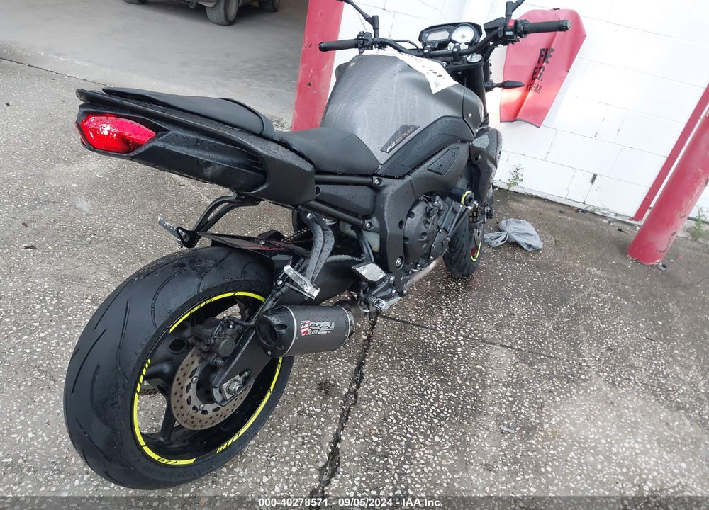 2013 YAMAHA FZ8-N VIN: JYARN27E2DA003905