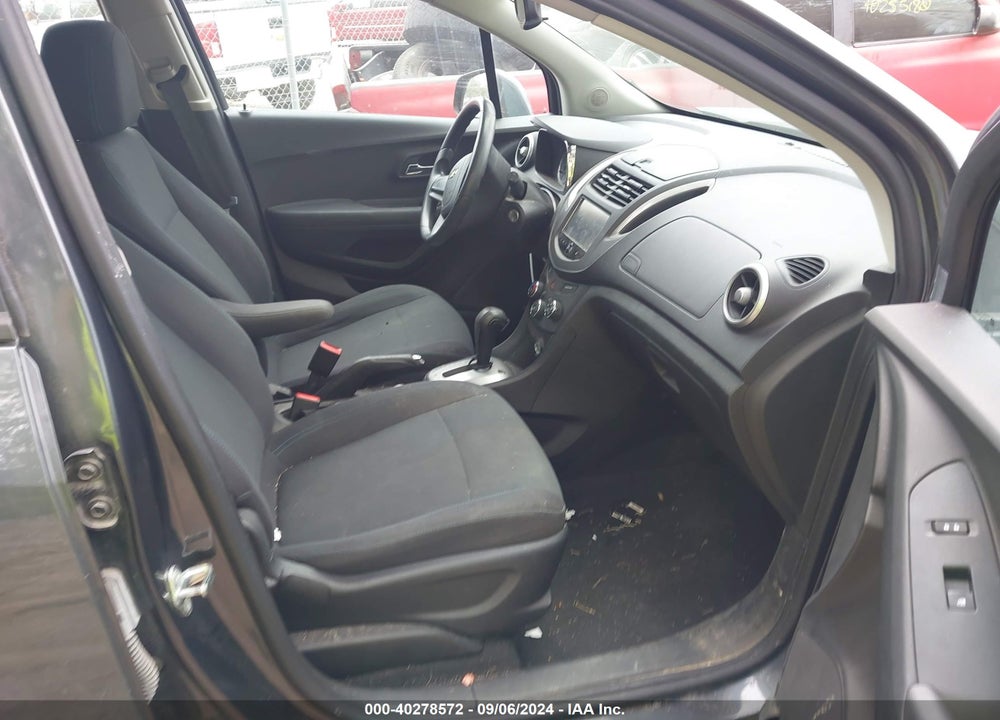 2016 CHEVROLET TRAX 1LS VIN: 3GNCJNSB4GL256734