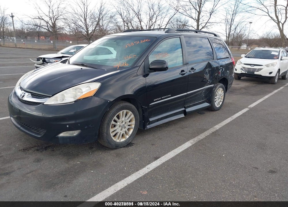 2008 TOYOTA SIENNA VIN: 5TDZK22C68S173972