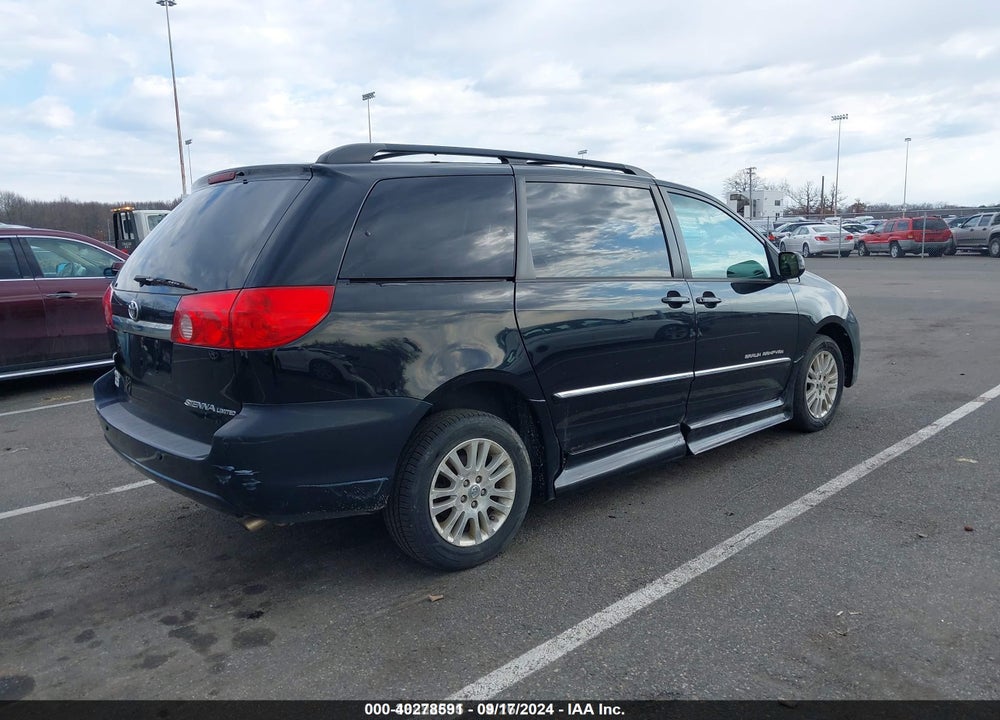 2008 TOYOTA SIENNA VIN: 5TDZK22C68S173972