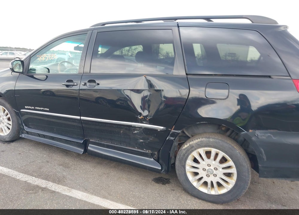 2008 TOYOTA SIENNA VIN: 5TDZK22C68S173972