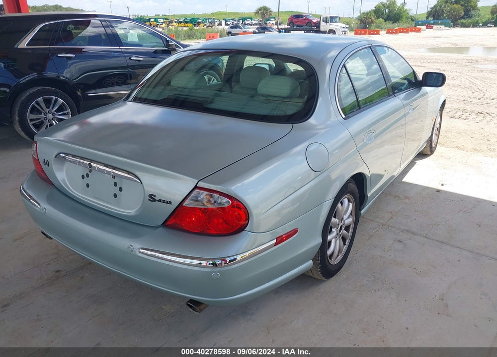 2001 JAGUAR S-TYPE 4.0L V8 VIN: SAJDA01P51GM13715