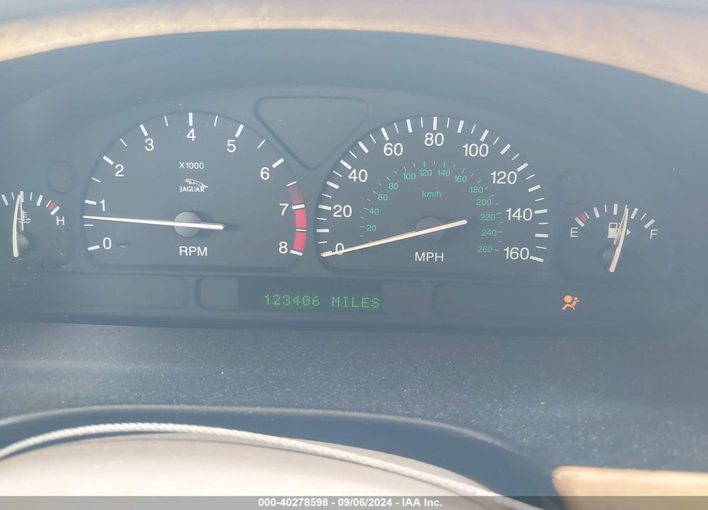 2001 JAGUAR S-TYPE 4.0L V8 VIN: SAJDA01P51GM13715