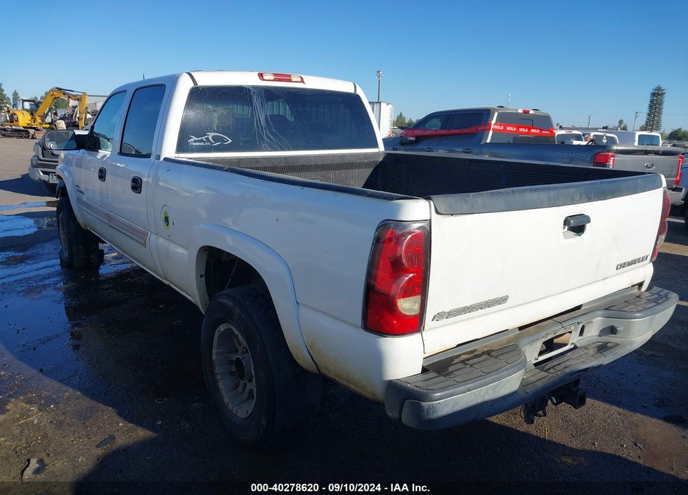 2004 CHEVROLET SILVERADO 2500HD LT VIN: 1GCHK23154F101356