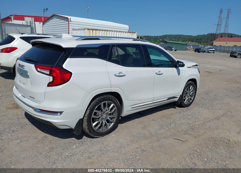 2022 GMC TERRAIN AWD DENALI VIN: 3GKALXEV1NL236227