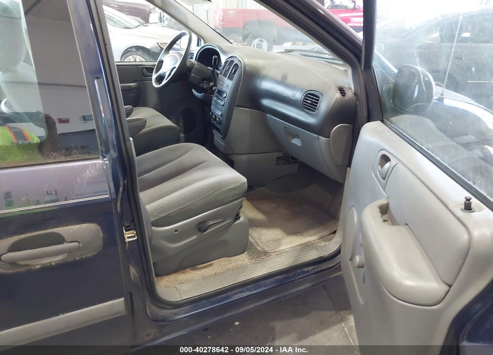 2005 DODGE GRAND CARAVAN SE VIN: 1D4GP24R35B371358