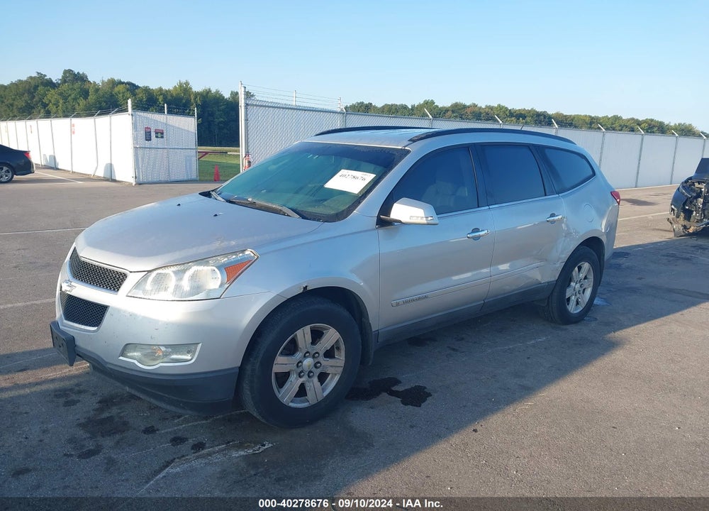 2009 CHEVROLET TRAVERSE LT VIN: 1GNEV23D29S146975