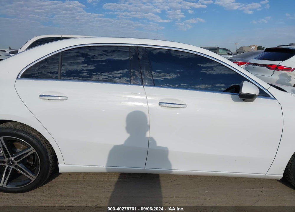 2022 MERCEDES-BENZ A 220 VIN: W1K3G4EB7NJ327884