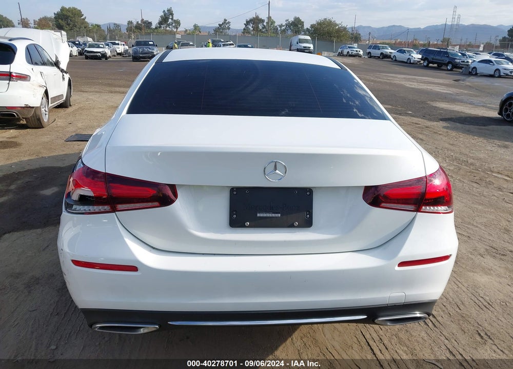 2022 MERCEDES-BENZ A 220 VIN: W1K3G4EB7NJ327884