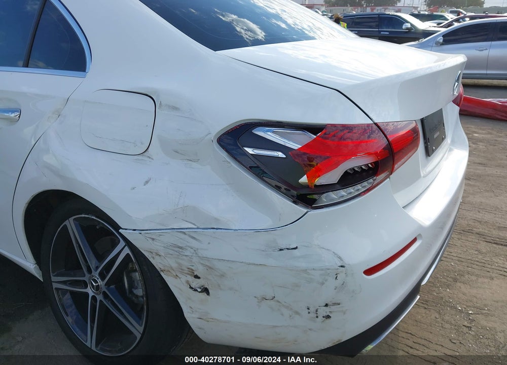 2022 MERCEDES-BENZ A 220 VIN: W1K3G4EB7NJ327884