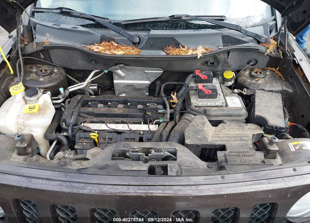 2014 JEEP PATRIOT LATITUDE VIN: 1C4NJPFA8ED608635
