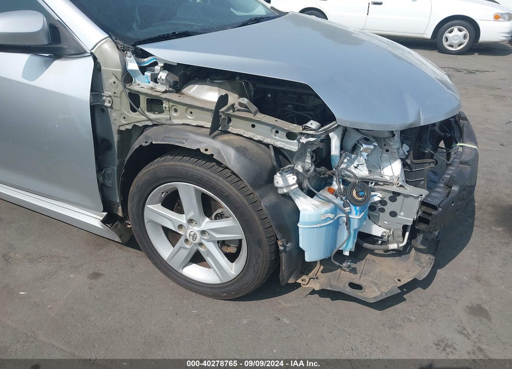 2013 TOYOTA CAMRY SE VIN: 4T1BF1FK1DU207965