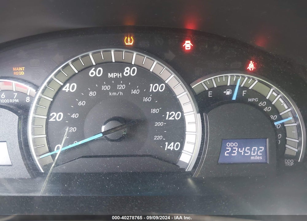 2013 TOYOTA CAMRY SE VIN: 4T1BF1FK1DU207965