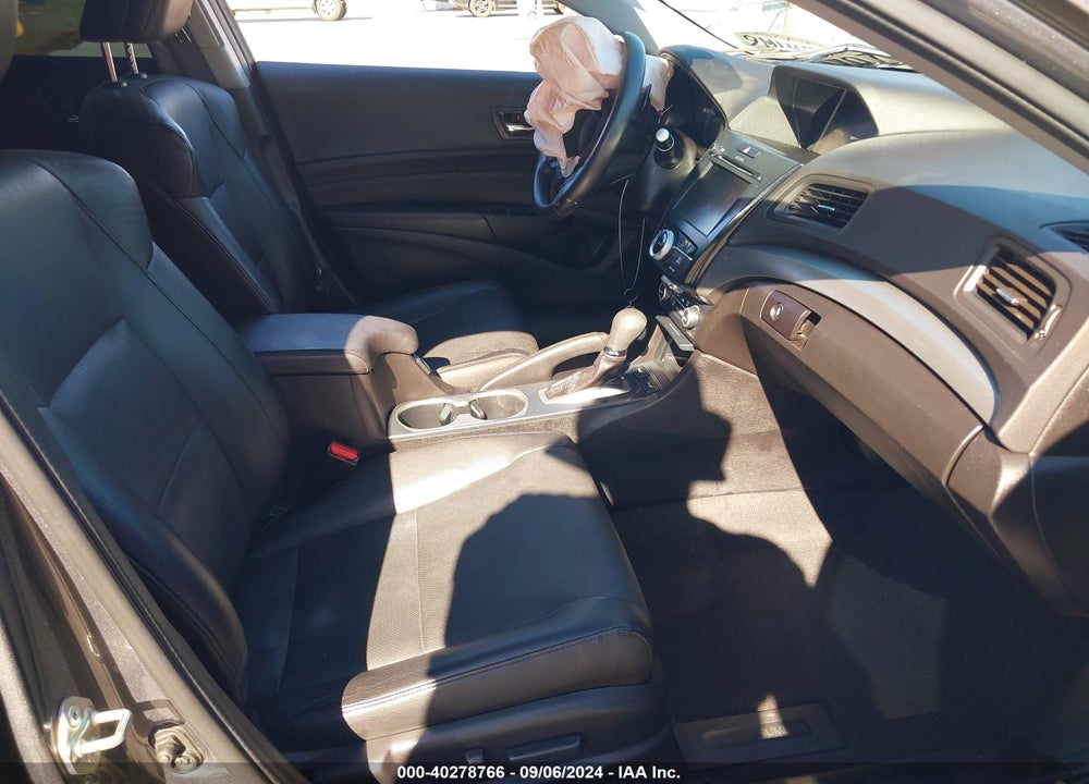 2018 ACURA ILX PREMIUM PACKAGE/TECHNOLOGY PLUS PACKAGE VIN: 19UDE2F78JA007505