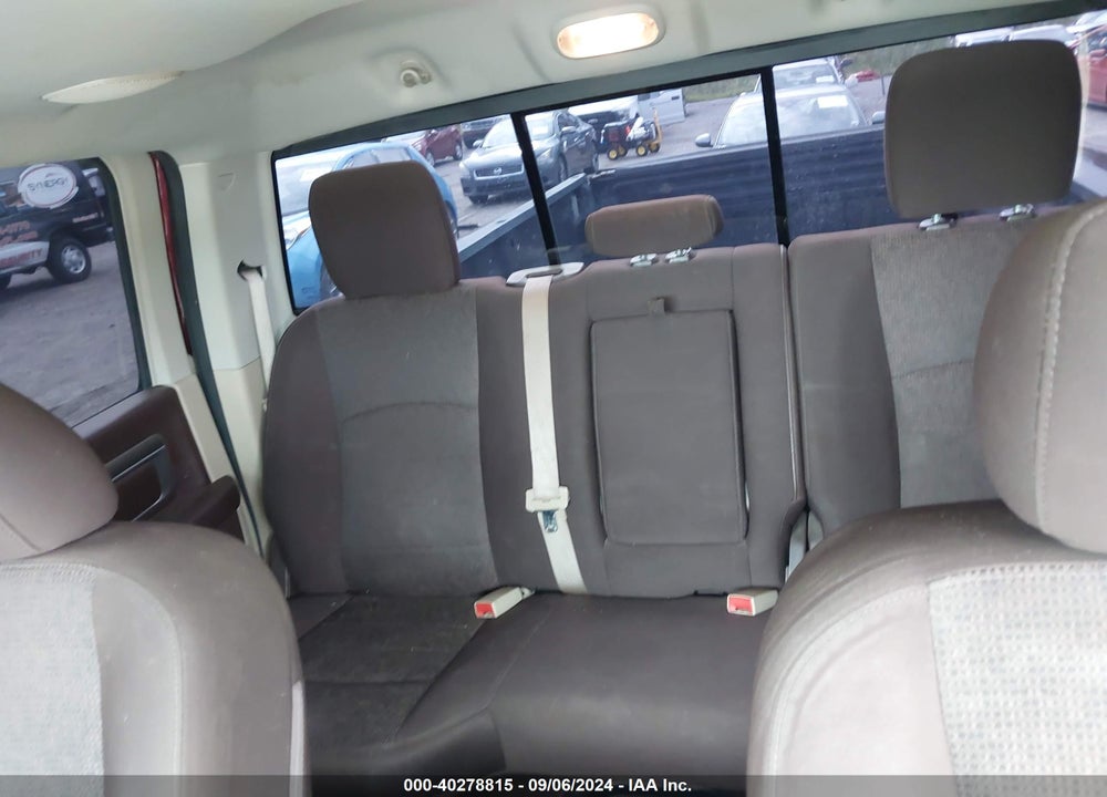 2017 RAM 3500 BIG HORN  4X4 8' BOX VIN: 3C63RRHL6HG786049