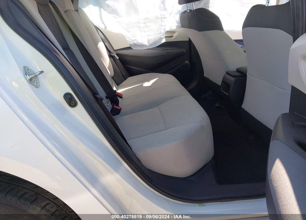 2020 TOYOTA COROLLA LE VIN: JTDEPRAE1LJ092914