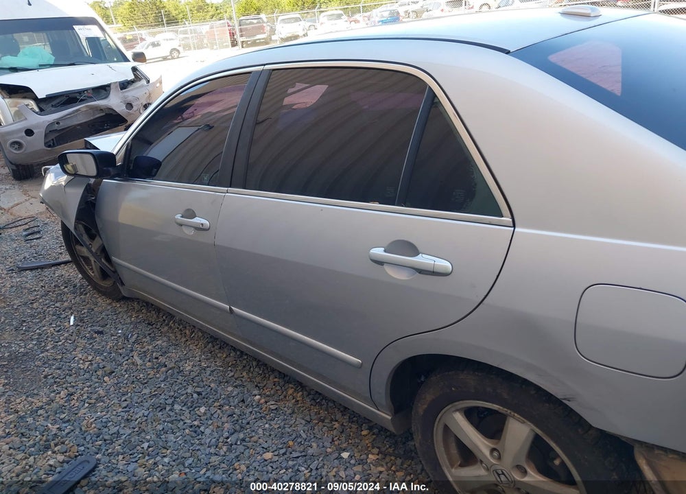 2004 HONDA ACCORD 2.4 EX VIN: 1HGCM56814A040276
