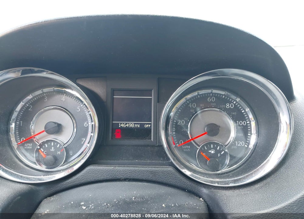 2014 CHRYSLER TOWN & COUNTRY VIN: 2C4RC1BG4ER441884