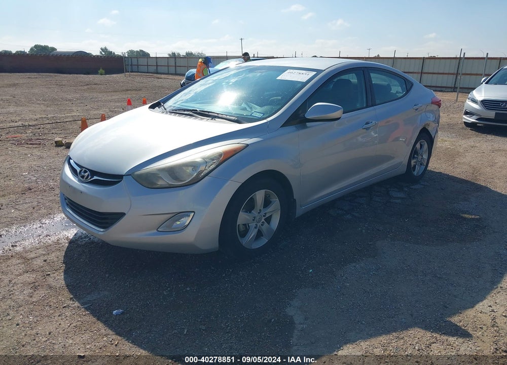 2013 HYUNDAI ELANTRA GLS VIN: KMHDH4AE8DU781310