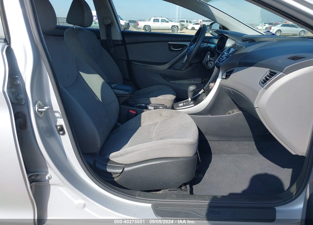 2013 HYUNDAI ELANTRA GLS VIN: KMHDH4AE8DU781310
