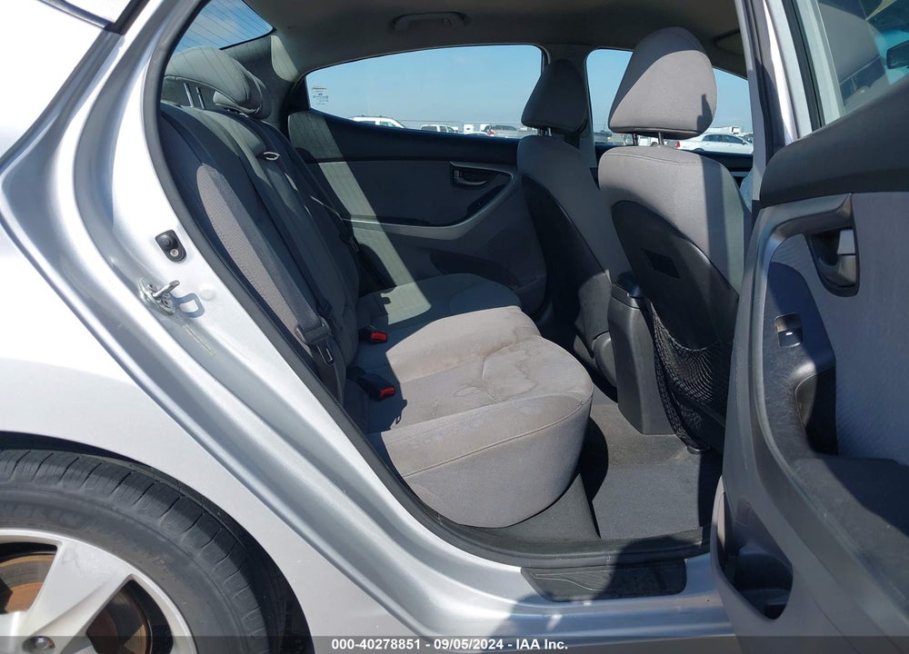 2013 HYUNDAI ELANTRA GLS VIN: KMHDH4AE8DU781310