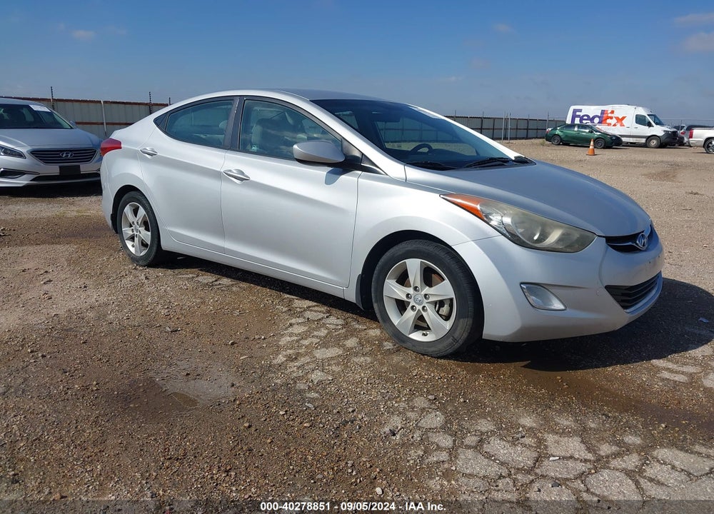 2013 HYUNDAI ELANTRA GLS VIN: KMHDH4AE8DU781310