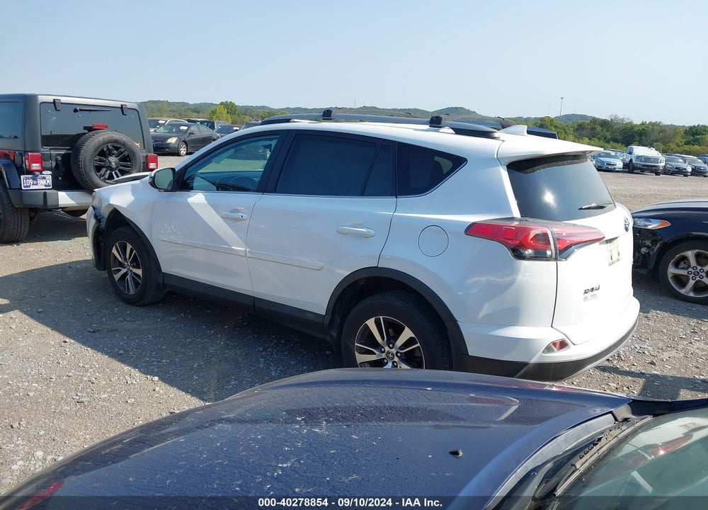 2018 TOYOTA RAV4 XLE VIN: 2T3WFREV5JW416950