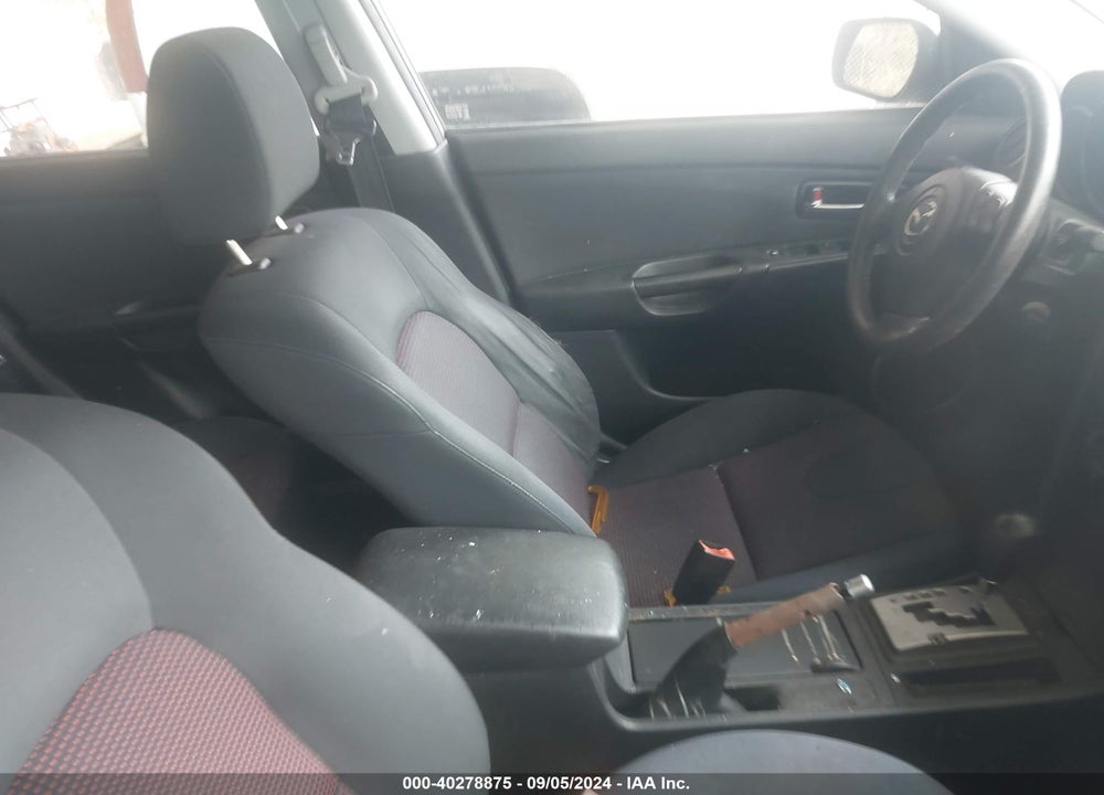 2005 MAZDA 3 S VIN: JM1BK123951262889