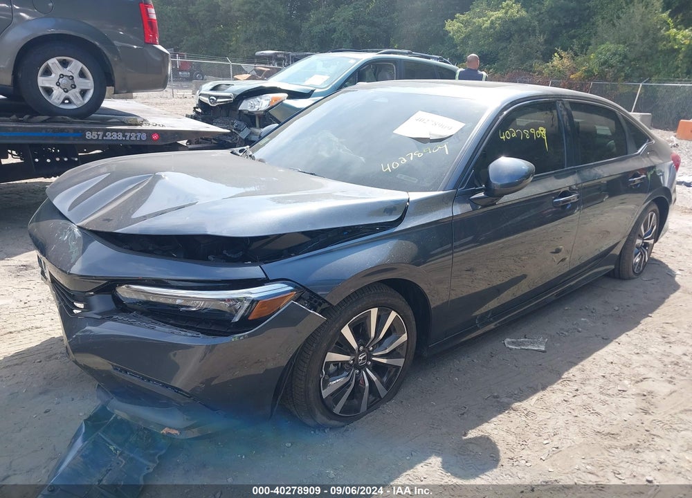 2024 HONDA CIVIC VIN: 2HGFE1F74RH330580