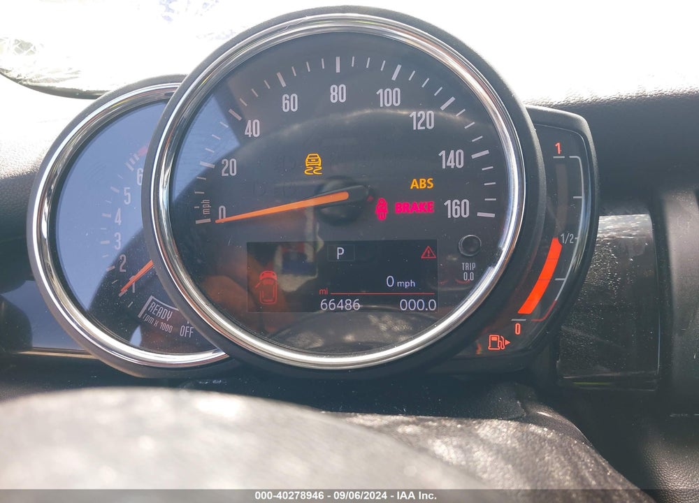 2019 MINI HARDTOP COOPER VIN: WMWXP5C54K2H29852