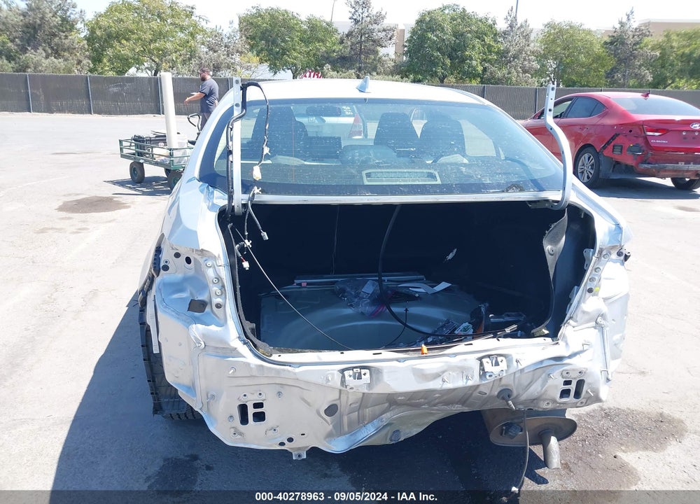 2021 TOYOTA COROLLA HYBRID LE VIN: JTDEAMDE8MJ009934