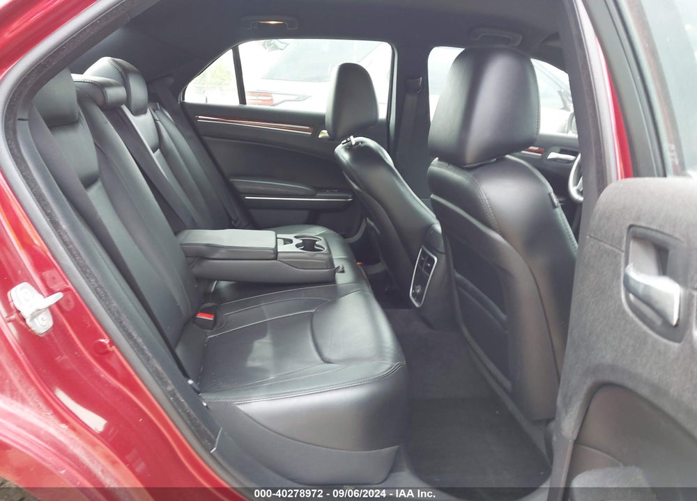 2014 CHRYSLER 300 VIN: 2C3CCAAG4EH206242