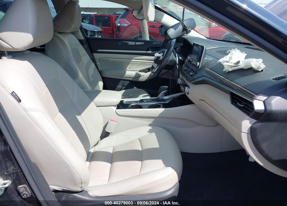 2020 NISSAN ALTIMA PLATINUM FWD VIN: 1N4BL4FV7LN323369