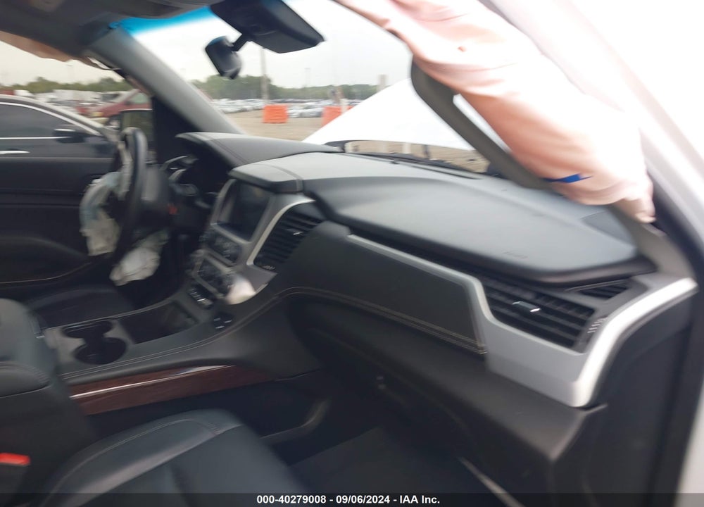 2019 GMC YUKON XL VIN: 1GKS2GKC2KR369285